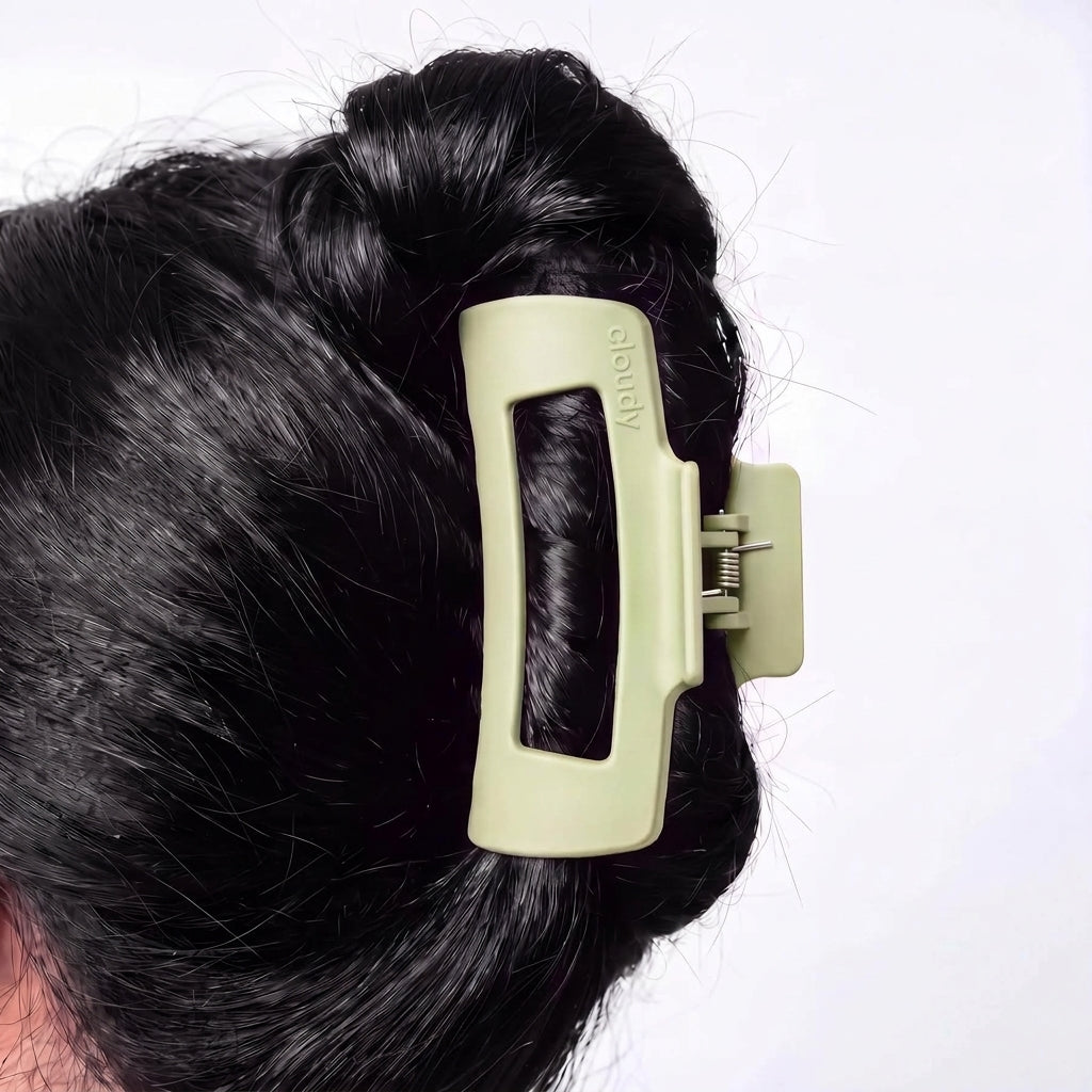 The indestructible Claw Clip